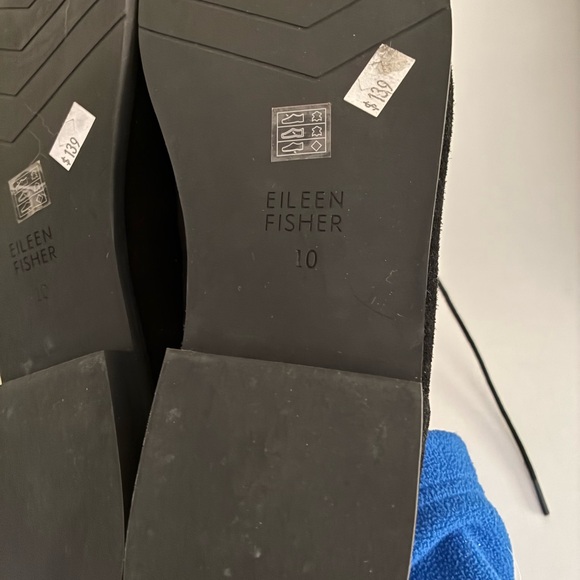 Eileen Fisher Baret Black Suede Shoes - Picture 5 of 7